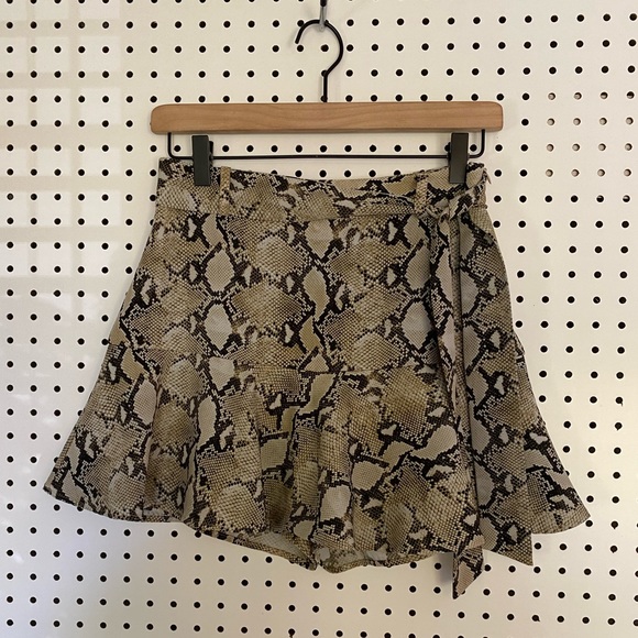 Zara Snake Print Skort Skirt - Picture 1 of 8